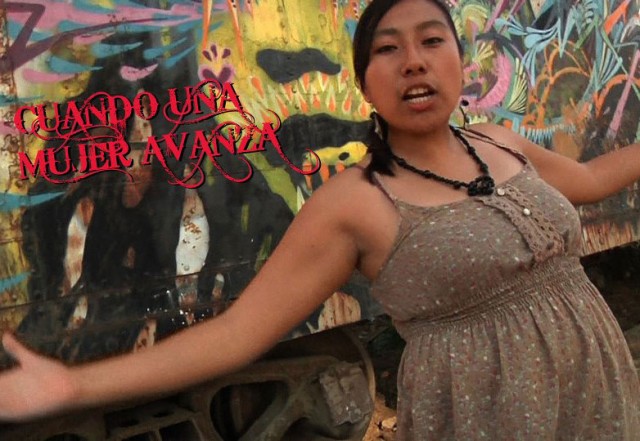 Cuando Una Mujer Avanza - When a Woman Steps Forward
